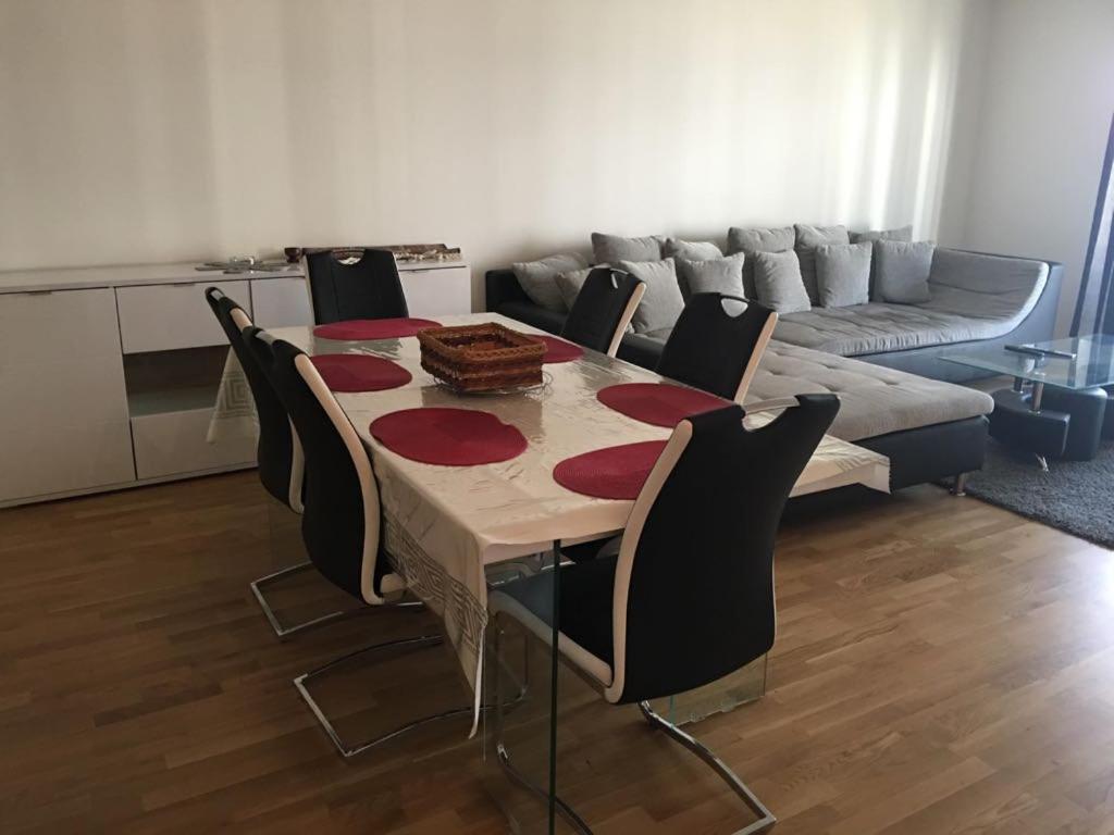 Cocoon 77 Apartments Estugarda Exterior foto